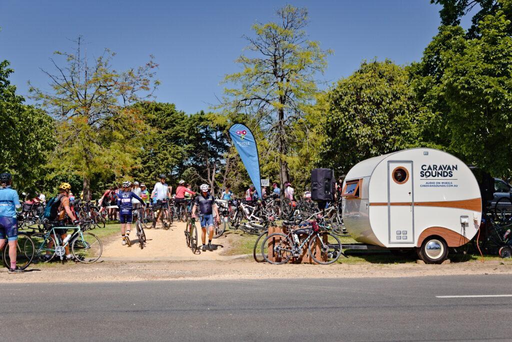 Outdoor event with caravan stage
